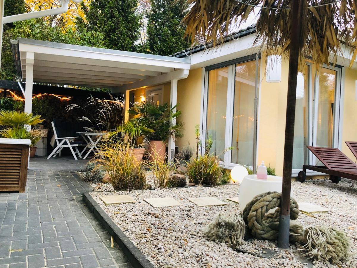 Apartment Tinyhouse Mit Pool, Outdoor Whirlpool Und Garten Petershagen-Eggersdorf Bagian luar foto