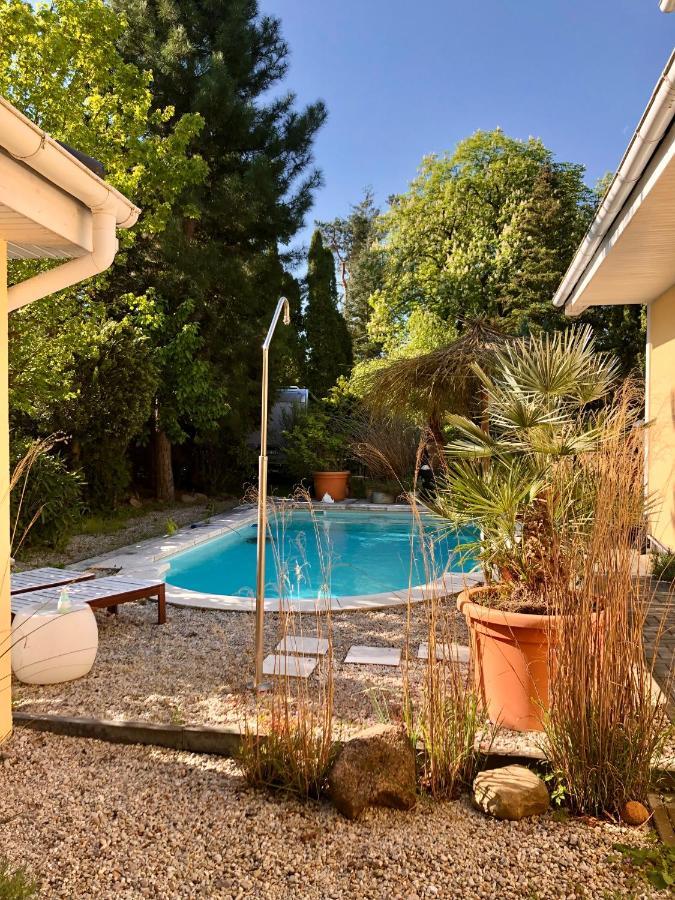 Apartment Tinyhouse Mit Pool, Outdoor Whirlpool Und Garten Petershagen-Eggersdorf Bagian luar foto