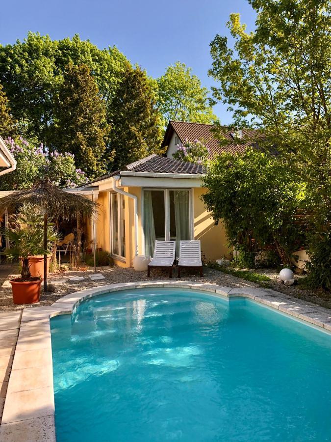 Apartment Tinyhouse Mit Pool, Outdoor Whirlpool Und Garten Petershagen-Eggersdorf Bagian luar foto